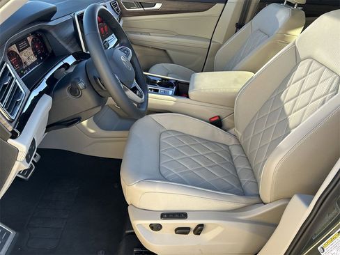 New 2026 Volkswagen Atlas SEL Premium R-Line image 15