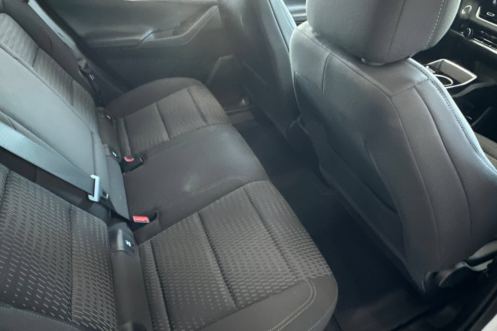 Used 2025 Chevrolet Equinox LT FWD image 19
