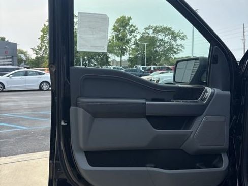 New 2025 Ford F150 Lightning Flash image 17