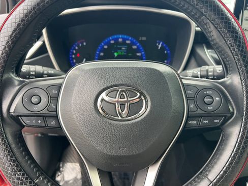 Used 2019 Toyota Corolla XSE image 23