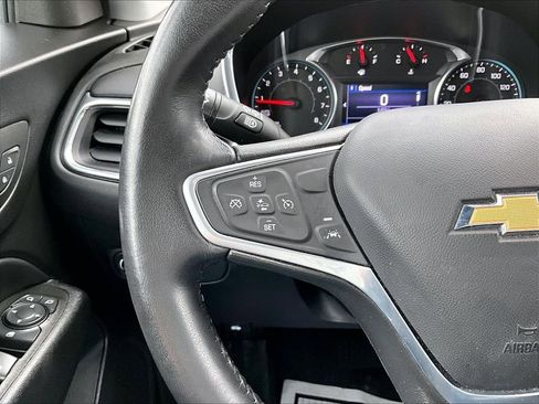 Used 2022 Chevrolet Equinox LT AWD/4WD image 19