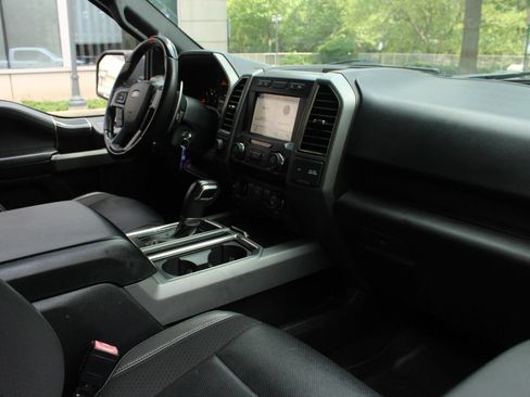 Used 2019 Ford F150 Raptor w/ Equipment Group 801A Mid AWD/4WD image 21