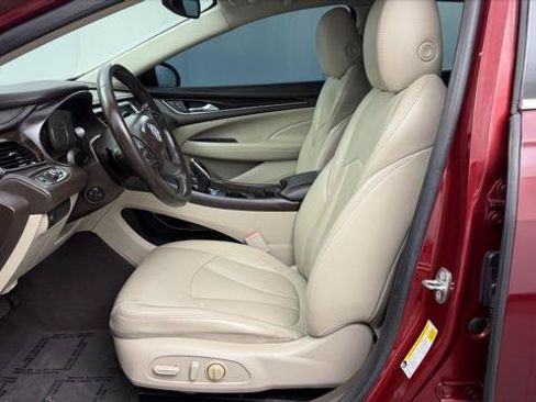 Used 2017 Buick LaCrosse Preferred FWD image 14