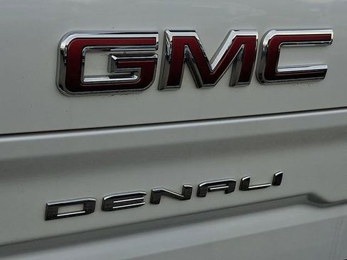 Used 2021 GMC Sierra 1500 Denali w/ Driver Alert Package II image 33