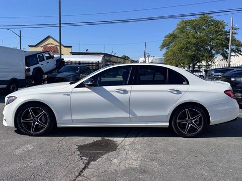 Used 2018 Mercedes-Benz E 400 4MATIC Sedan image 4