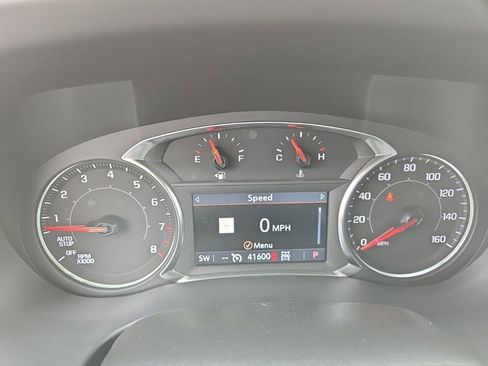 Certified 2023 GMC Acadia SLT AWD/4WD image 16