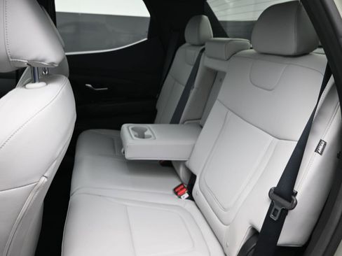 Used 2025 Hyundai Santa Cruz SEL image 14