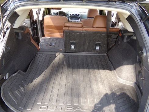 Used 2019 Subaru Outback 2.5i Touring w/ Popular Package #3A image 31