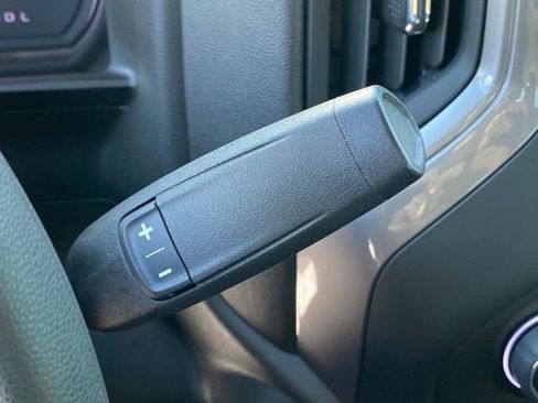 Certified 2022 Chevrolet Silverado 1500 Custom image 12