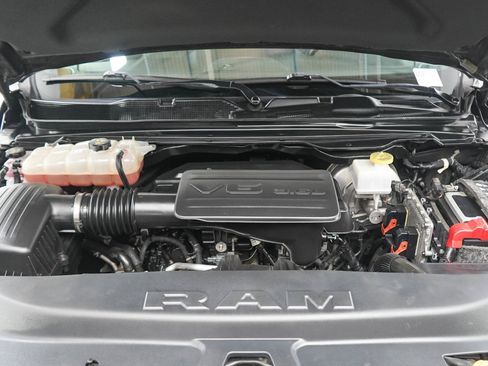 Used 2019 RAM 1500 Big Horn AWD/4WD image 28