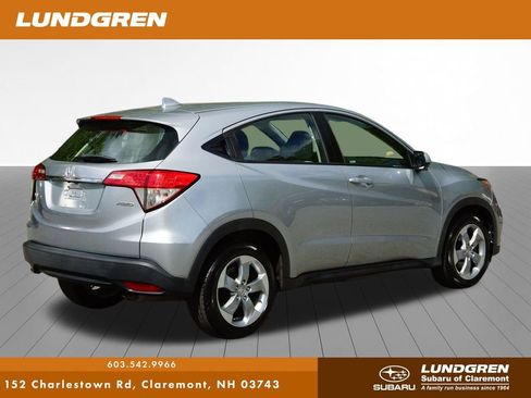 Used 2020 Honda HR-V LX image 3