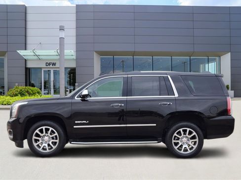 Used 2018 GMC Yukon Denali w/ Open Road Package image 3