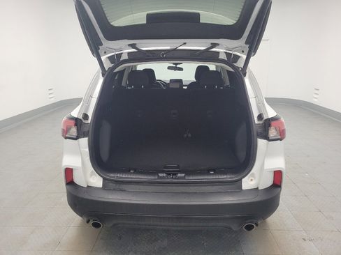 Used 2022 Ford Escape SE w/ SE Sport Appearance Package image 29