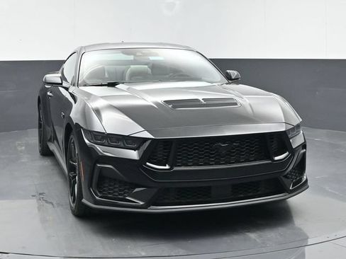 Certified 2025 Ford Mustang GT Premium RWD image 3