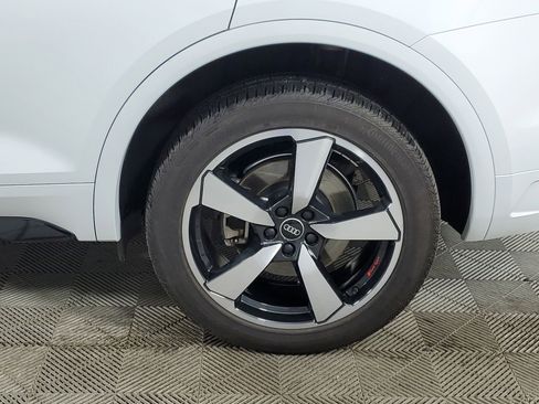 Certified 2023 Audi Q5 2.0T Premium Plus w/ Premium Plus Package image 19