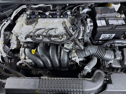 Certified 2021 Toyota Corolla LE image 31