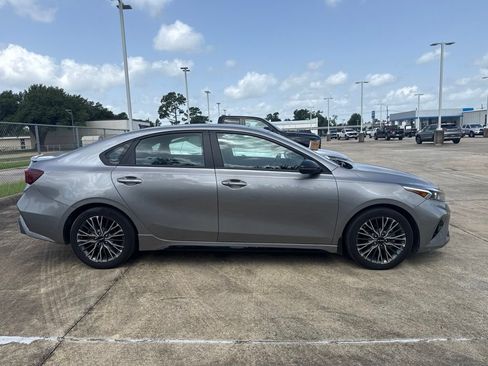 Used 2024 Kia Forte GT-Line w/ GT-Line Premium Package FWD image 8