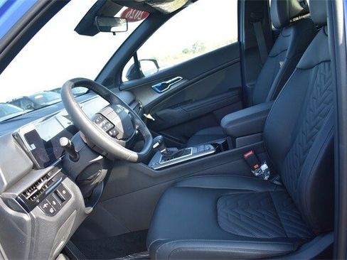 New 2026 Kia Sportage X-Line w/ X-Line Premium Package image 23