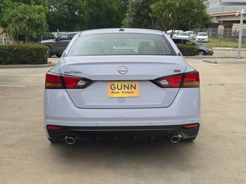 New 2026 Nissan Altima 2.5 SR FWD image 4
