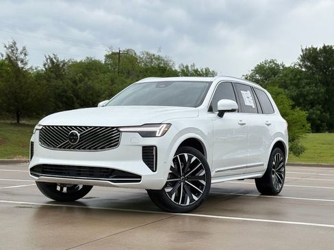 New 2026 Volvo XC90 B6 Plus w/ Protection Package Premier image 2