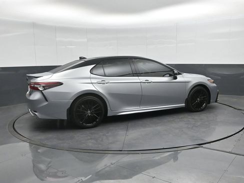 Used 2024 Toyota Camry XSE image 3