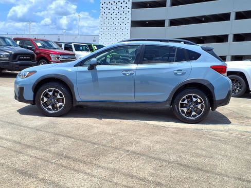 Used 2020 Subaru Crosstrek 2.0i Premium w/ Moonroof Package 2 AWD/4WD image 23