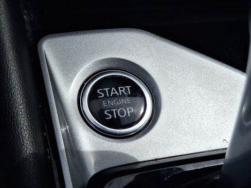 Used 2024 Nissan Altima 2.5 SR w/ SR Premium Package FWD image 25