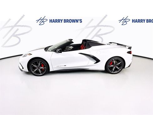 Used 2023 Chevrolet Corvette w/ Z51 Performance Package image 33