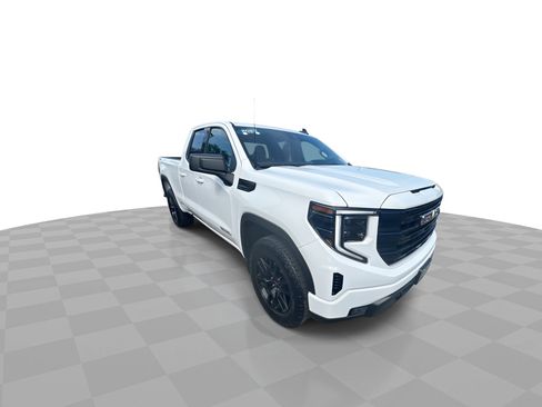 Used 2023 GMC Sierra 1500 Elevation AWD/4WD image 2