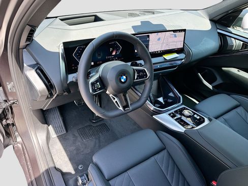 Used 2025 BMW X3 xDrive30i w/ Premium Package AWD/4WD image 9