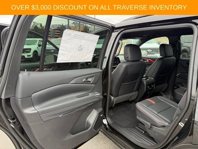 New 2026 Chevrolet Traverse RS AWD/4WD image 25
