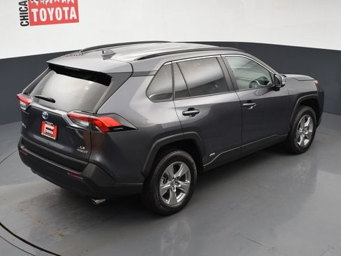Used 2024 Toyota RAV4 LE AWD/4WD image 19