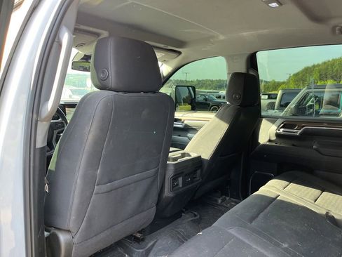 Used 2024 Chevrolet Silverado 2500 LT w/ All Star Edition AWD/4WD image 8