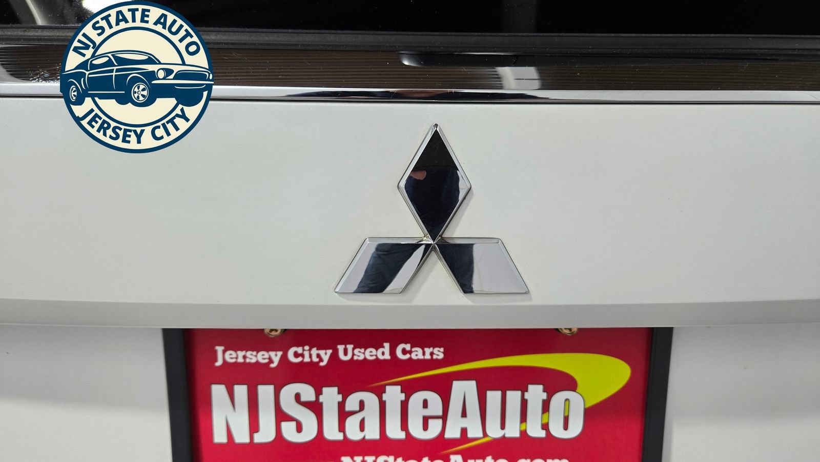 Used 2018 Mitsubishi Outlander SEL AWD/4WD image 30