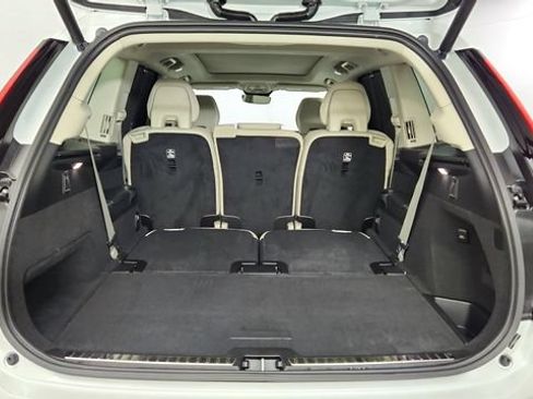 New 2026 Volvo XC90 T8 Ultra w/ Protection Package AWD/4WD image 44