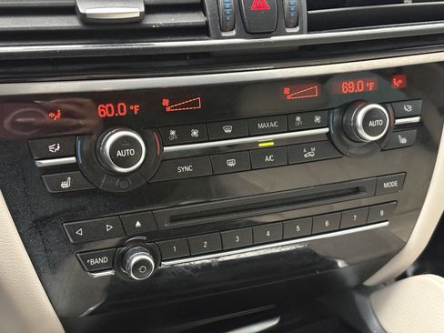 Used 2016 BMW X6 sDrive35i image 22