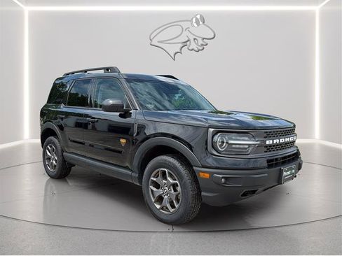 Certified 2023 Ford Bronco Sport Badlands AWD/4WD image 3