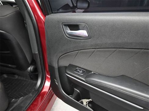 Used 2022 Dodge Charger Scat Pack w/ Navigation & Travel Group image 20