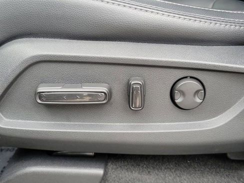Used 2023 Honda Pilot Touring image 24