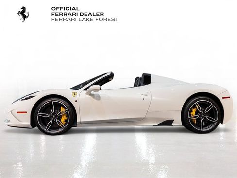 Certified 2015 Ferrari 458 Speciale A RWD image 3