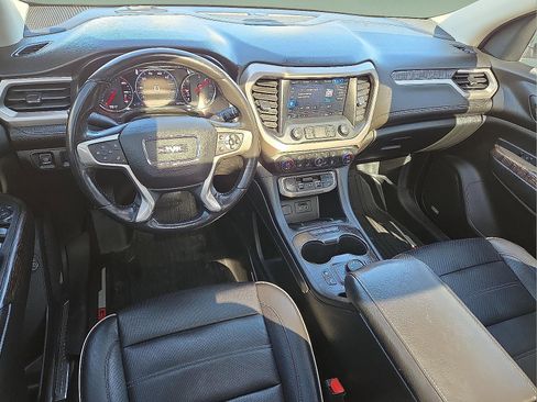Certified 2020 GMC Acadia Denali w/ LPO, Floor Liner Package image 12