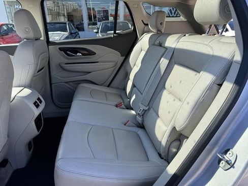 Used 2018 GMC Terrain Denali w/ Advanced Safety Package image 10