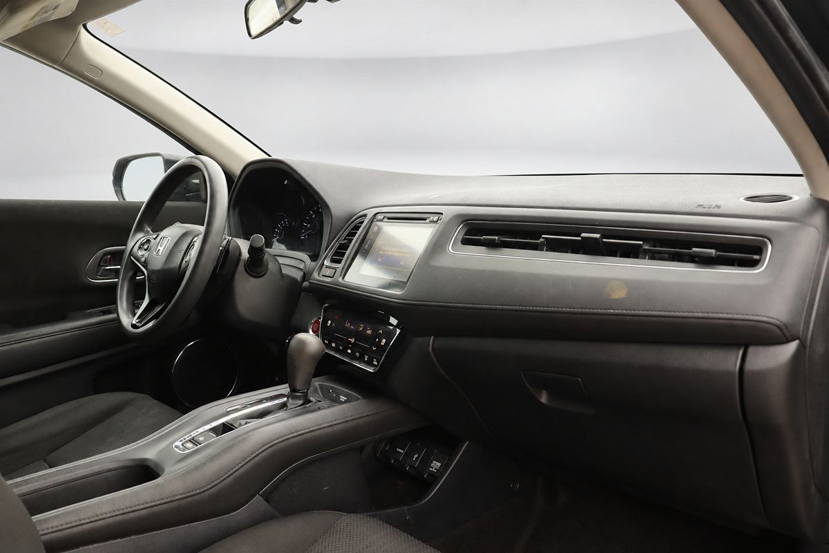 Used 2018 Honda HR-V EX image 22