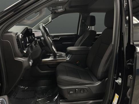 Used 2023 GMC Sierra 1500 Elevation w/ Max Trailering Package image 4