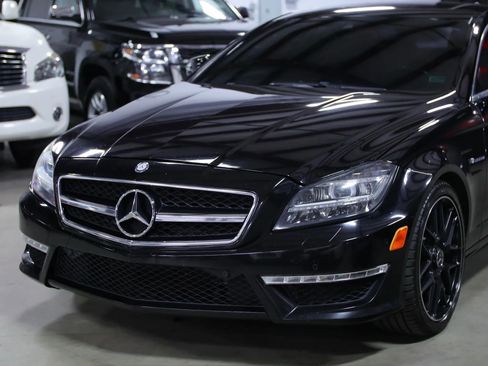 Used 2012 Mercedes-Benz CLS 63 AMG image 5