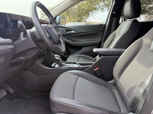 Used 2025 Buick Encore GX Preferred image 27