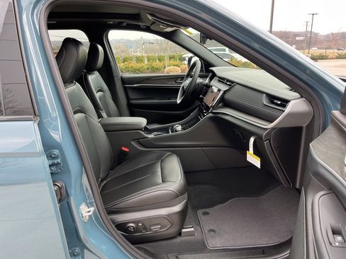 New 2026 Jeep Grand Cherokee Limited image 29