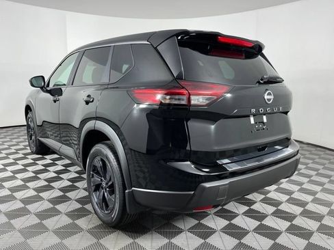 New 2026 Nissan Rogue SV w/ Cold Weather Package FWD image 8
