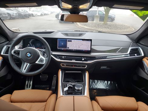 Certified 2025 BMW X6 M60i w/ Climate Comfort Package image 19