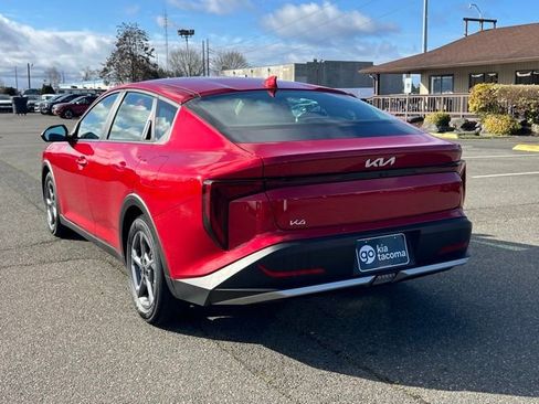 Certified 2025 Kia K4 FWD image 9